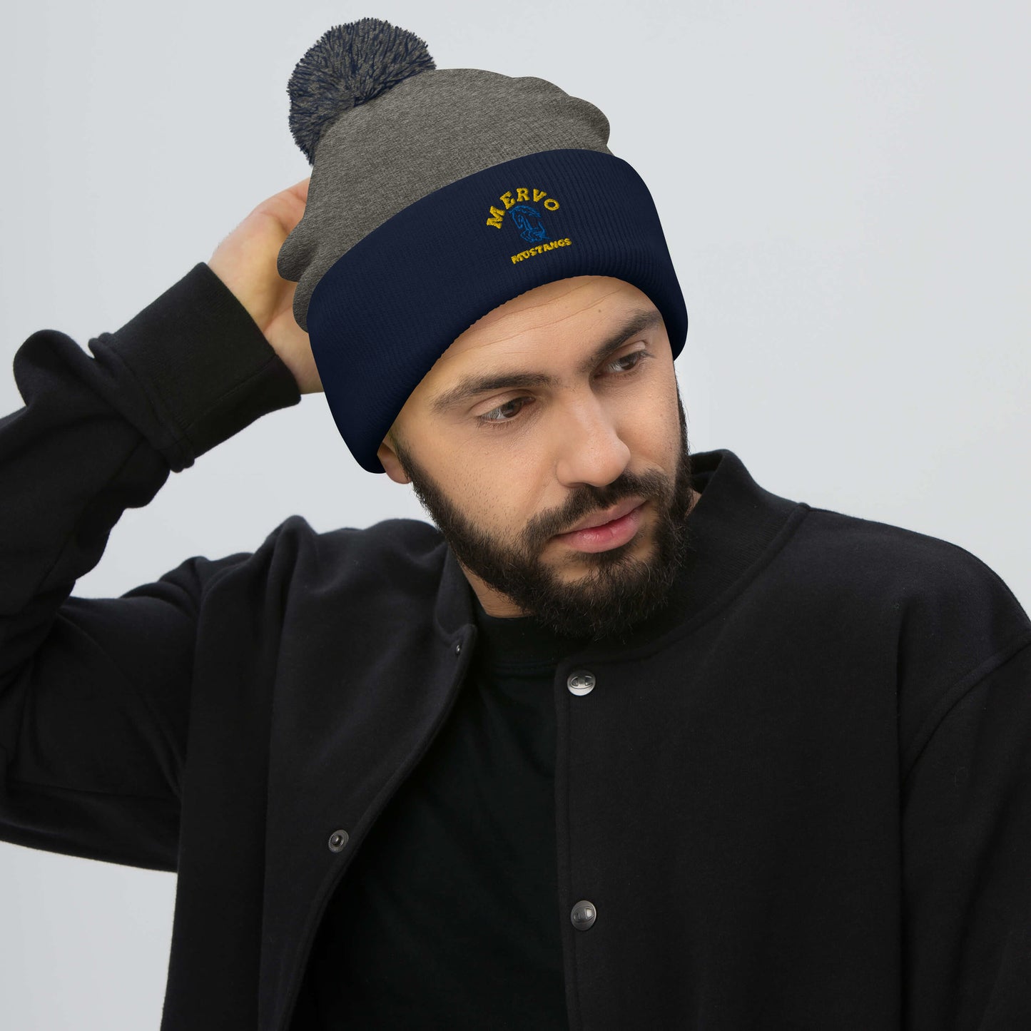 Mervo Pom-Pom Beanie